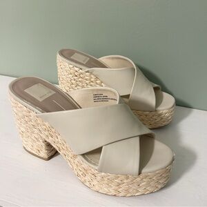 Dolce Vita Women's Eliana Platform‎ Raffia Sandal